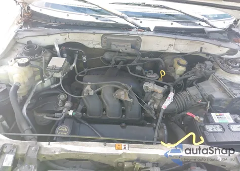 2001 Mazda Tribute Es V6/Lx V6 from USA, damaged, VIN 4F2YU08181KM11883